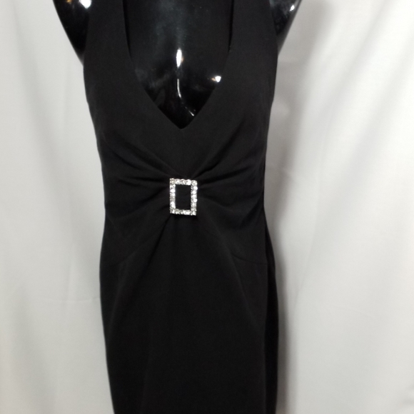 Jessica Simpson (Princy) Halter Dress - Picture 6 of 7